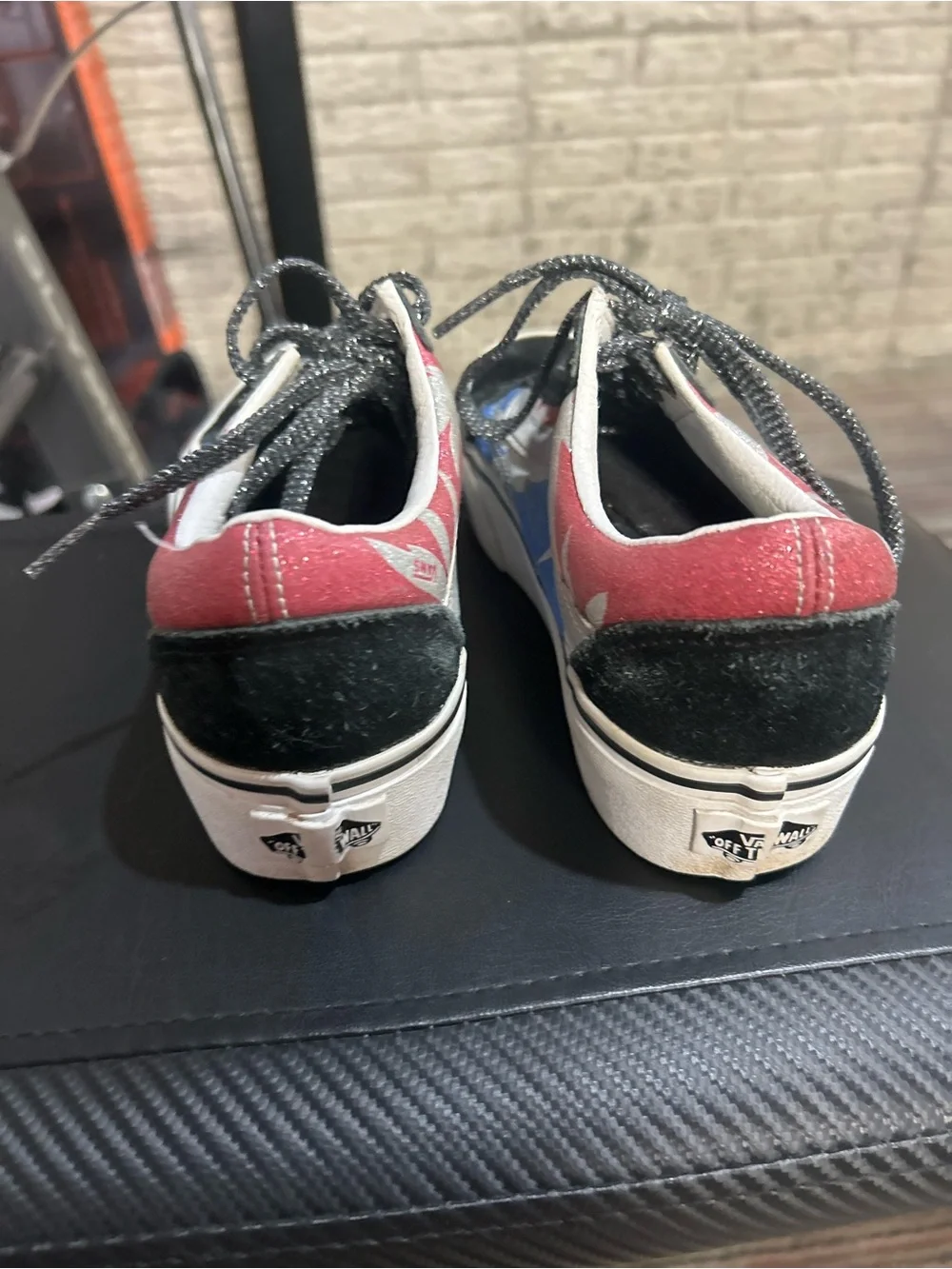Vans Unisex Old Skool Platform Fashion Sneaker Shoes Size 5M / 6.5W
